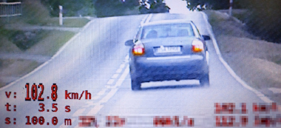 REGION: Policyjny pościg za pijanym kierowcą! (VIDEO)