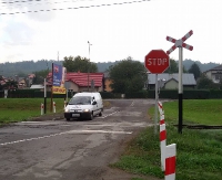 Kolej chce zlikwidować przejazd kolejowy na Dąbrówce. Ludzie protestują