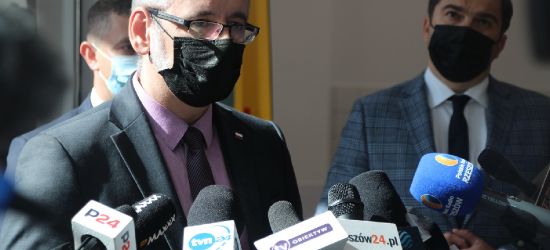 SANOK. Minister zdrowia o zakażonym pacjencie, który trafił do szpitala. Będą obostrzenia? (VIDEO, ZDJĘCIA)