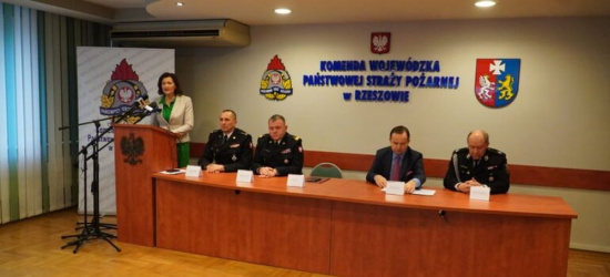 Na Podkarpaciu powstanie pierwsza w Polsce sieć zwiększonego zasięgu radiowego PSP