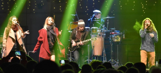 Sylwester na sanockim Rynku w obiektywie. Przeżyjmy to jeszcze raz (ZDJĘCIA)