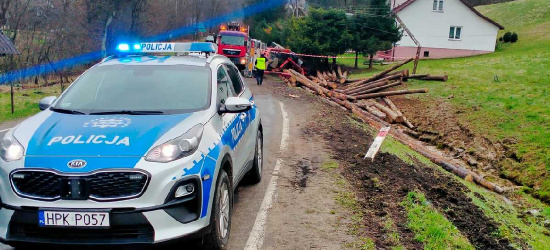 Groźnie na krajowej 28. Interweniował śmigłowiec (FOTO)