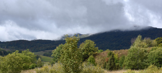 BIESZCZADY: Dynamiczne warunki pogodowe. Pamiętajmy wybierając się w góry (FOTO)