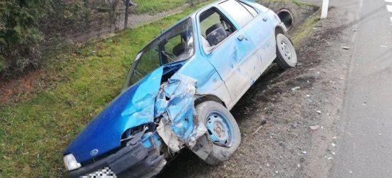 ZAGÓRZ: Wjechał w skodę i znalazł się w rowie (FOTO)