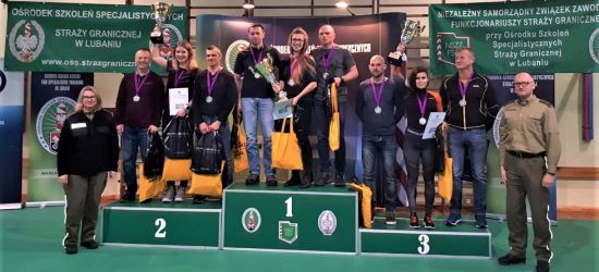 Reprezentacja bieszczadzkich pograniczników na najwyższym stopniu podium (FOTO)