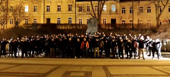 Chaos w Przemyślu. Podkarpaccy Kibice wyszli na ulice [VIDEO]