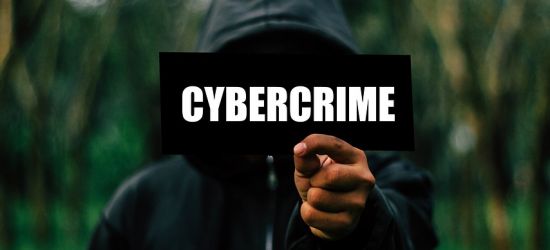 SANOK: Sieciowa naiwność… włamania na konta bankowe i felerne zakupy. Przybywa cyberprzestępstw