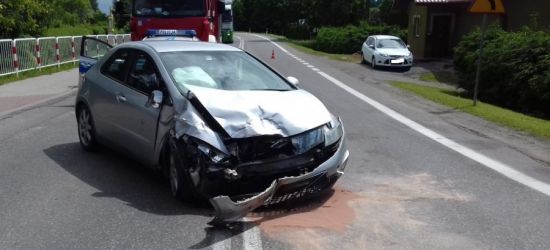 BLIZNE. 78-letni kierowca nie ustąpił pierwszeństwa. Pasażerka trafiła do szpitala (ZDJĘCIA)