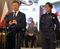 „Przywróciliśmy Polakom poczucie bezpieczeństwa”. Tak twierdzi MSWiA (FILMY, ZDJĘCIA)