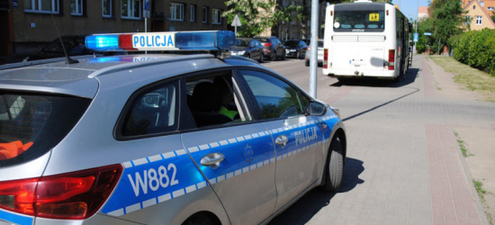 Wakacje dobiegają końca. Policjanci sprawdzają przejścia i autokary