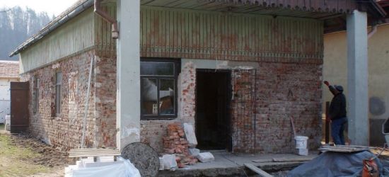 Mrzygłód wraca do garncarstwa. Powstaje pracownia ginących zawodów (FOTO)