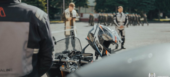 700 km na motocyklach. Oddali hołd pamięci żołnierzy (ZDJĘCIA)