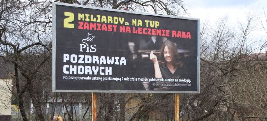 Billboardy z gestem posłanki PiS dotarły do Sanoka (ZDJĘCIA)