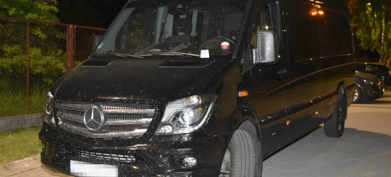 Podejrzany bus i SUV zatrzymane na podkarpackiej granicy państwowej