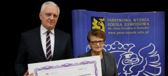 SANOK: Milion zł dla PWSZ. Absolwenci znajdują pracę w wyuczonym zawodzie (FILM)