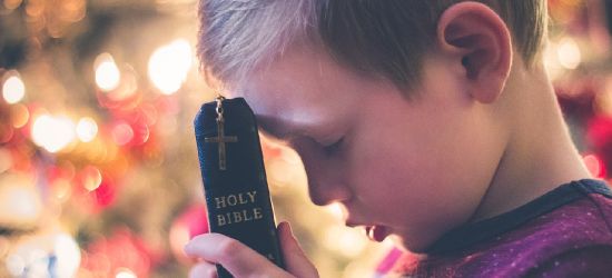Burmistrz Ustrzyk Dolnych chce okrojenia lekcji religii w szkołach? Samorząd szuka oszczędności