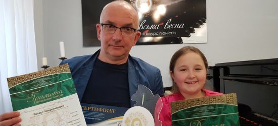 SANOK: Laura zachwyciła muzyków w Łucku. Młoda pianistka na konkursie chopinowskim