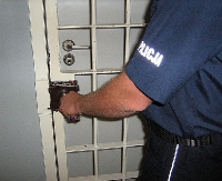 ZARSZYN24.PL: Policjanci zatrzymali podpalacza. Straty sięgają prawie 25 tys. zł