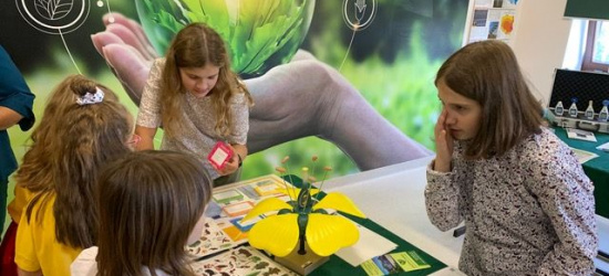 Otwarcie Ekopracowni OZE „ZIELONY KĄT EKOLOGA” w Zespole Szkolno-Przedszkolnym w Myczkowie (ZDJĘCIA)