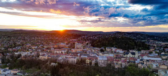 Uwaga, burze nad powiatem sanockim! Ostrzeżenie IMGW