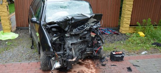 PODKARPACIE. Tragiczny wypadek. Nie żyje 20-letni kierowca (ZDJĘCIA)