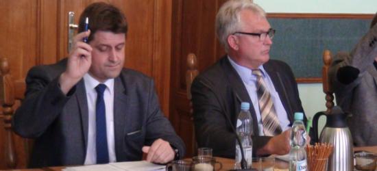 Sesja powiatowa. Zmiany w szpitalu. Kontrowersje związane z nową jednostką (RETRANSMISJA)