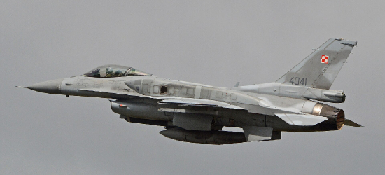 Tajemniczy obiekt leciał w stronę Polski. Wojsko poderwało F-16!