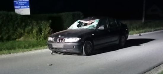 Potrącenie w Pobiednie. Mężczyzna ma połamane nogi, uraz głowy!