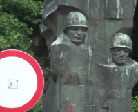 SANOK: Ostatnie dni radzieckiego pomnika w Sanoku. Dyskusja na sesji rady miasta (FILM, ZDJĘCIA)