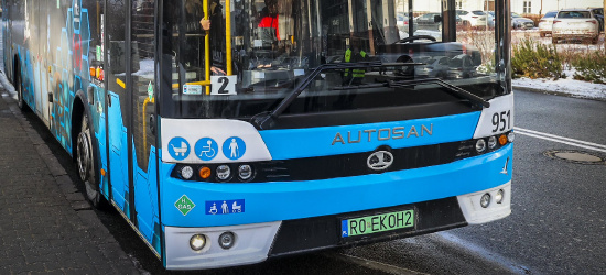 Wodór przyszłością komunikacji? Autosan na drogach Warszawy