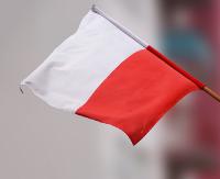 Czym jest flaga, bandera, a czym barwy narodowe? Tu znajdziesz odpowiedź