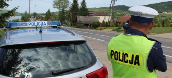 BIESZCZADY: Brawura i nadmierna prędkość. Zatrzymano 6 praw jazdy