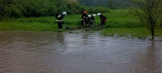 POWIAT SANOCKI: Zalane domy i postawione zapory przeciwpowodziowe (FOTO)