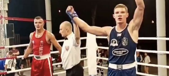 Adam Tutak rozkręca się na bokserskim ringu. Kolejny sukces!