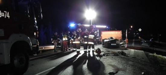 REGION: Tragedia na drodze. Nie żyją dwie osoby (FOTO)