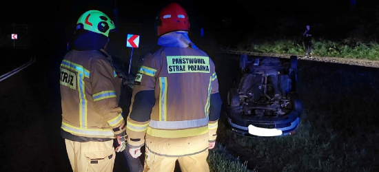 ZAGÓRZ. Wypadek na serpentynach. Dachowanie osobówki (ZDJĘCIA)