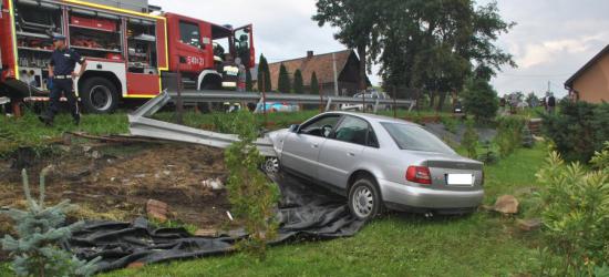 Pijany 22-latek uderzył w bariery energochłonne (FOTO)