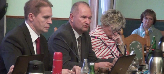 SANOK: Jadłodajnia i remonty dróg w wolnych wnioskach (VIDEO)