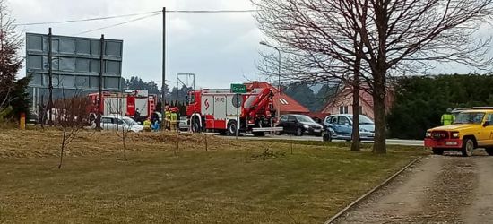 Stłuczka w Czerteżu. Utrudnienia na drodze (FOTO)