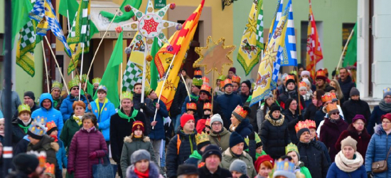 DZISIAJ: Orszak Trzech Króli w Sanoku. Godziny wymarszu, atrakcje towarzyszące!