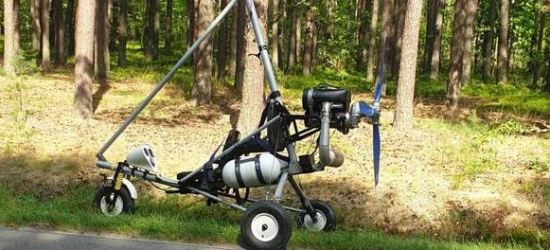 PODKARPACIE: Trójkołowcem z motolotni wyjechał na drogę publiczną (ZDJĘCIE)