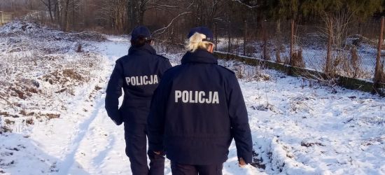 SANOK: Uratowali bezdomnego przed zamarznięciem. Spał na dworcu