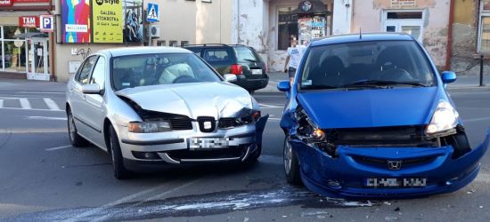 Zderzenie hondy i seata na Jagiellońskiej (FOTO)