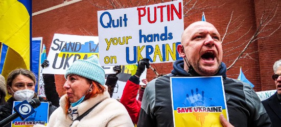NIEDZIELA 17:00. Demonstracja solidarnościowa z Ukrainą w Sanoku! (ZDJĘCIA)