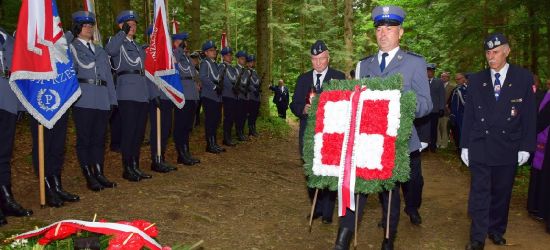 Apel poległych z okazji 30. rocznicy katastrofy śmigłowca w Cisnej