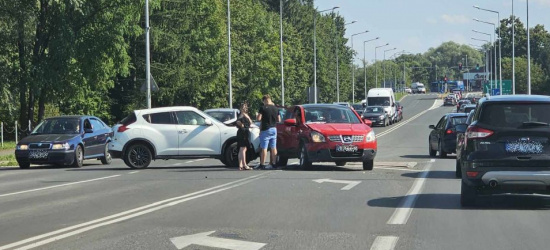 SANOK: Kolizja na Królowej Bony. Uważajcie (FOTO)