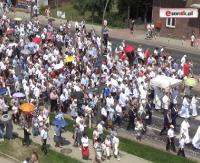 Tysiące wiernych uczciło święto Bożego Ciała. Tłumy na ulicach Sanoka (FILM, ZDJĘCIA)
