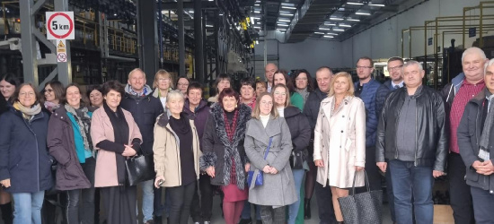 Dobre praktyki partnerstwa szkół i pracodawców na przykładzie ZS 2 w Sanoku. Konferencja edukacyjna w firmie AUTOMET