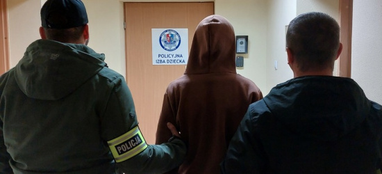 ATAK NOŻOWNIKA. 16-latek trafi do schroniska dla nieletnich. Przyznał się do winy