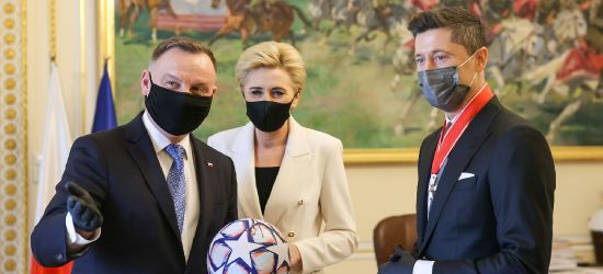 Prezydent odznaczył Roberta Lewandowskiego (VIDEO, ZDJĘCIA)